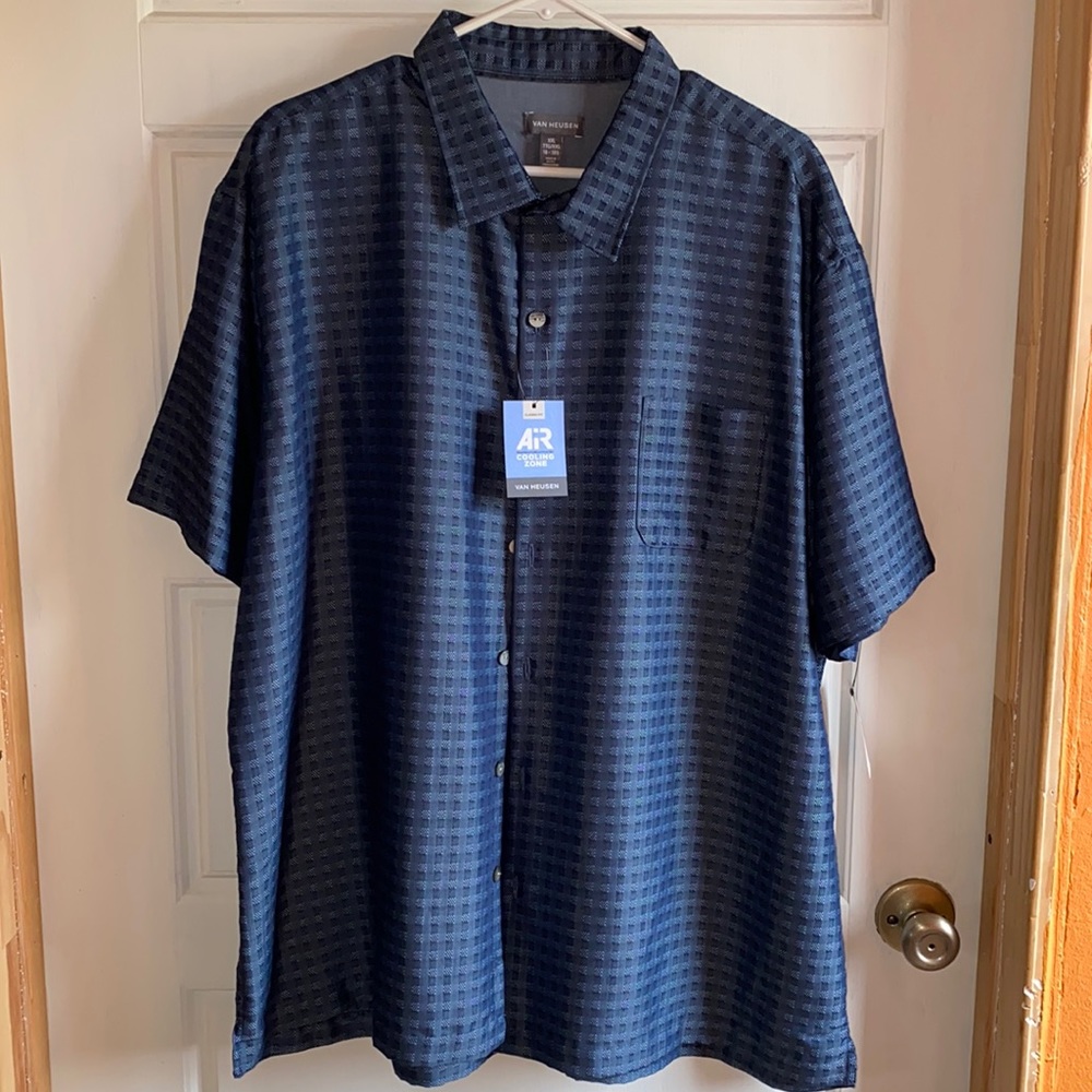 Van Heusen Men's Printed Rayon Short Sleeve Shirt